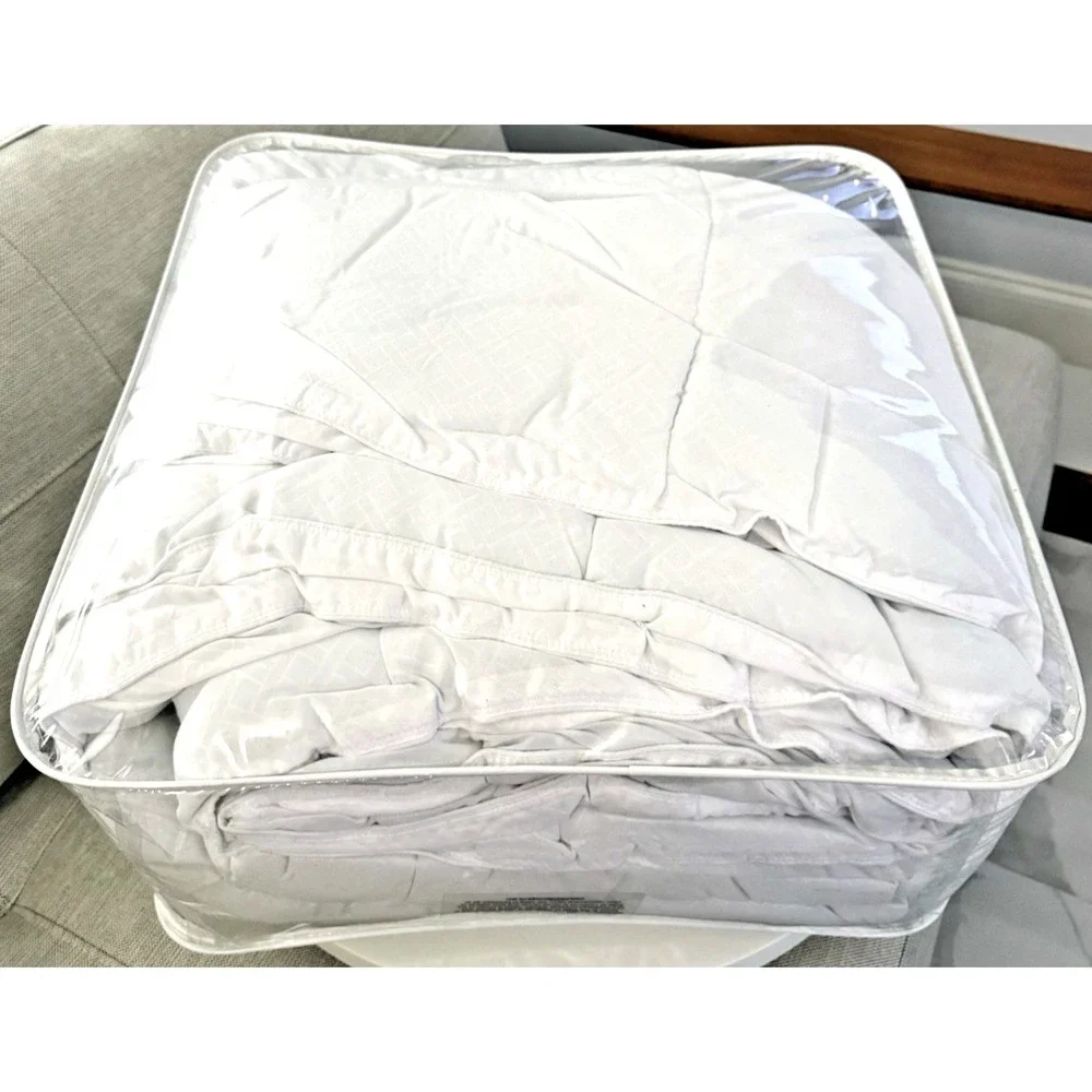 West Pacific Home Fashion White Comforter King Bed - Luxurious Warmth